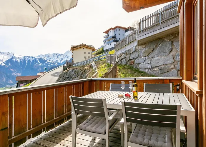 Dik Hout シャレー